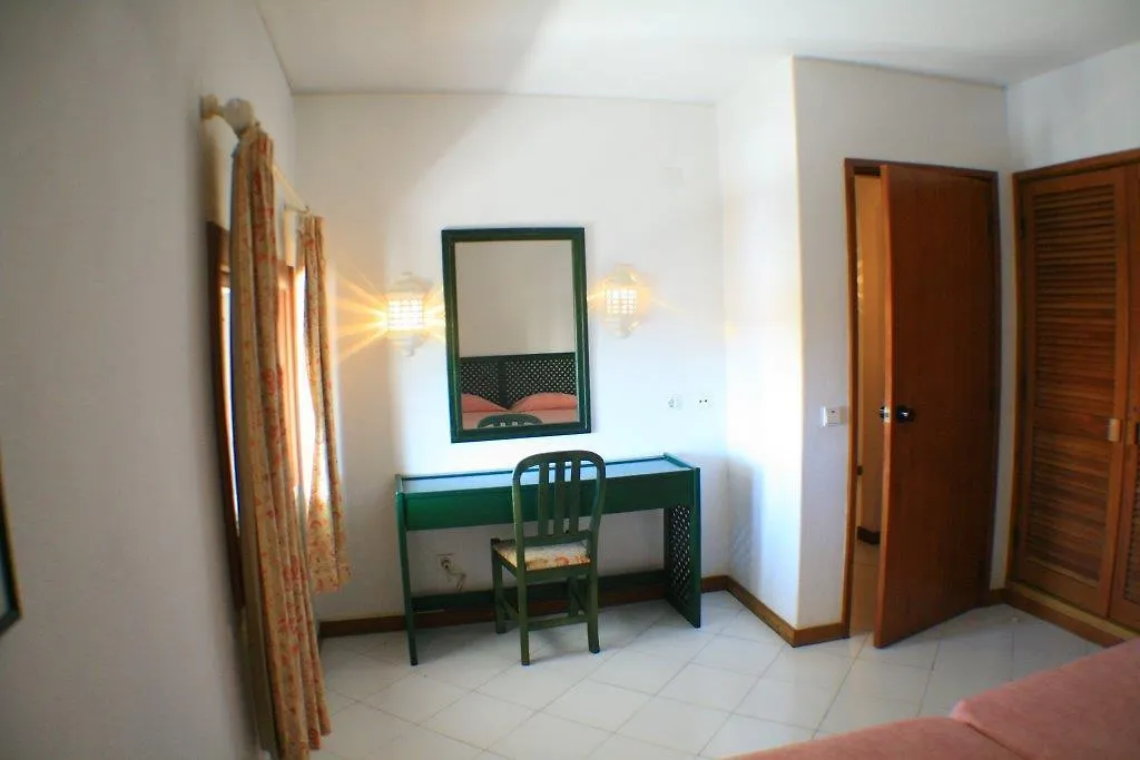 Holiday Inn Algarve Albufeira By Ihg Hotel
