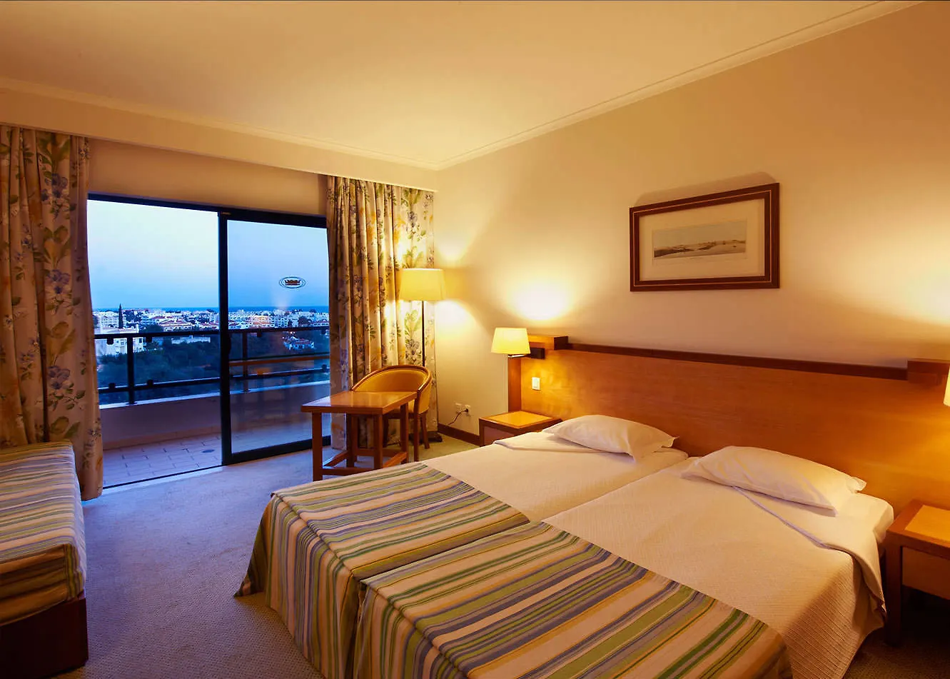 Holiday Inn Algarve Albufeira By Ihg Hotel